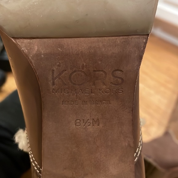 Micheal Kors Brown Leather Shearling Heeled Boots size 8.5 - Picture 7 of 16